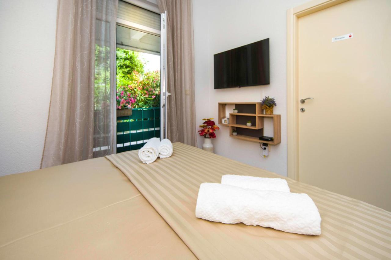 Apartment Alice Central Luxe Split Exteriér fotografie