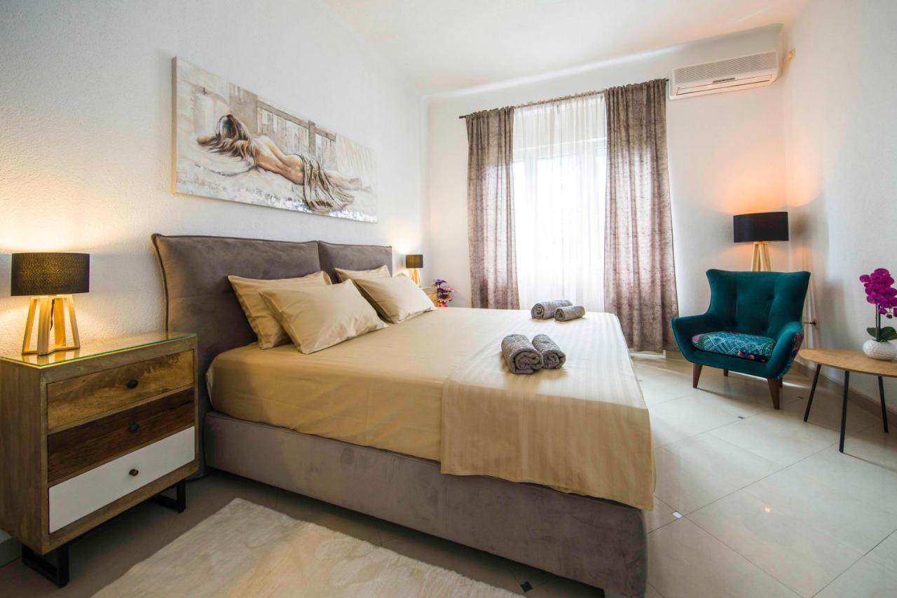 Apartment Alice Central Luxe Split Exteriér fotografie